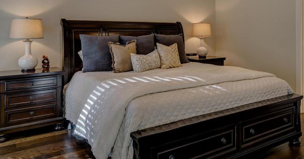 Guest Room Lucan Exterior photo